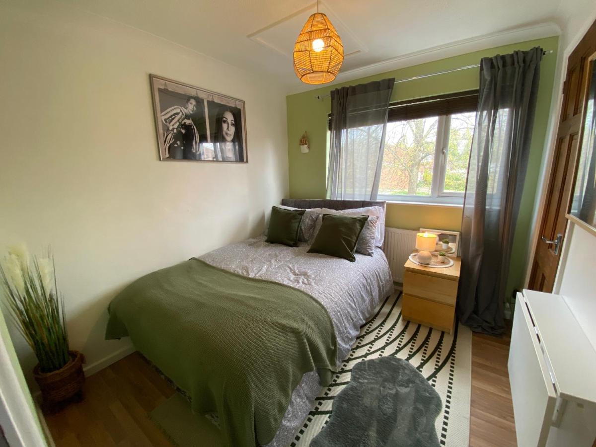 Host & Stay - Cotman Close Milton Keynes Zewnętrze zdjęcie